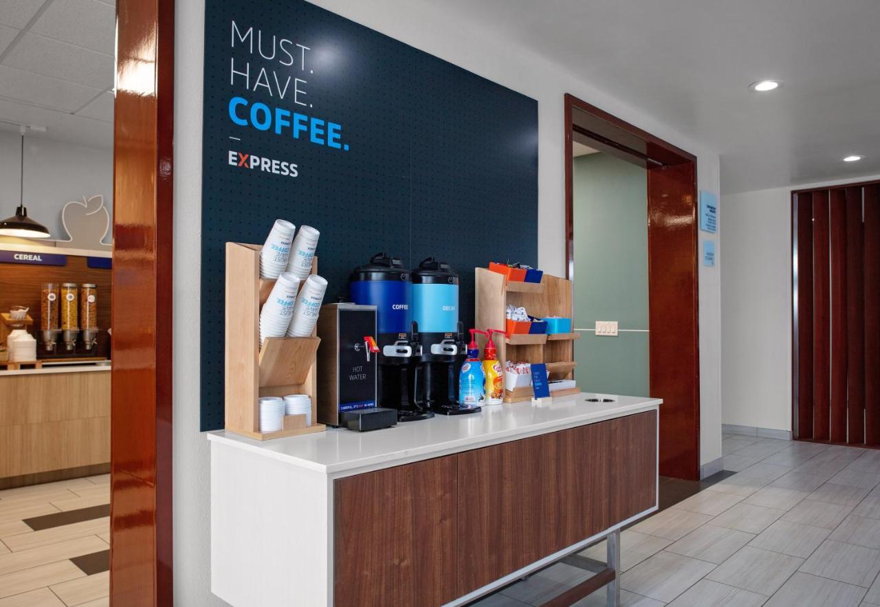 Holiday Inn Express & Suites - El Paso North By Ihg מראה חיצוני תמונה